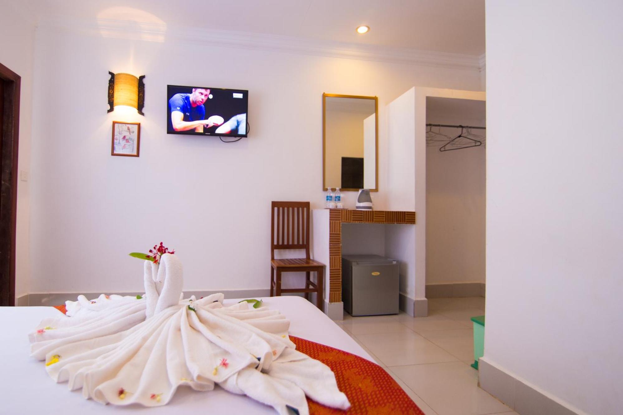 Blossoming Romduol Boutique Hotel