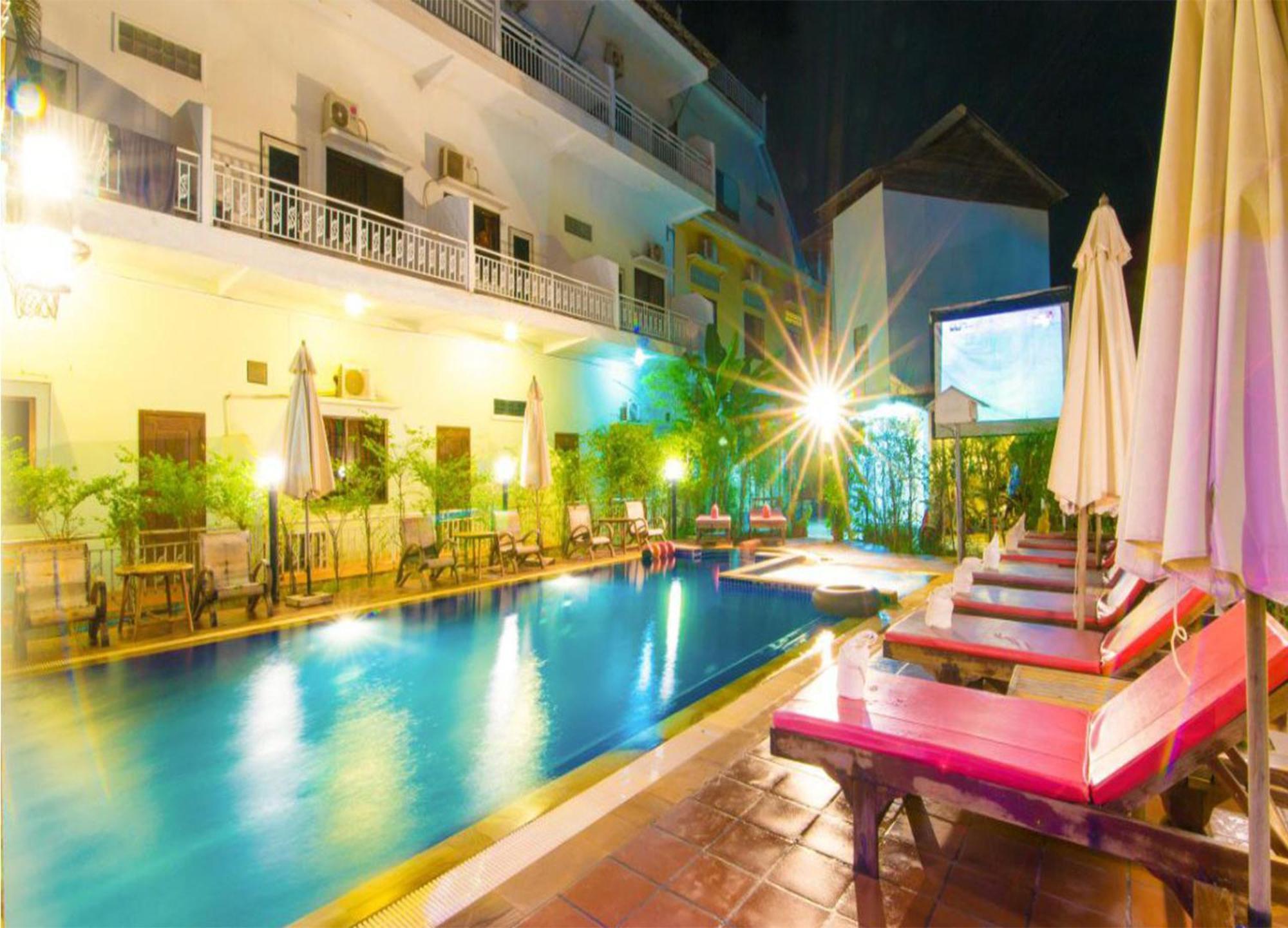 Blossoming Romduol Boutique Hotel 3*