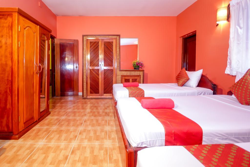 Hotel Blossoming Romduol Boutique